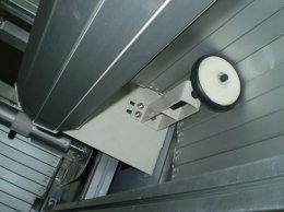 深圳羅湖區大望村金稻田防火卷簾門 電動卷閘門 德國電機保修三年高清圖片 高清大圖